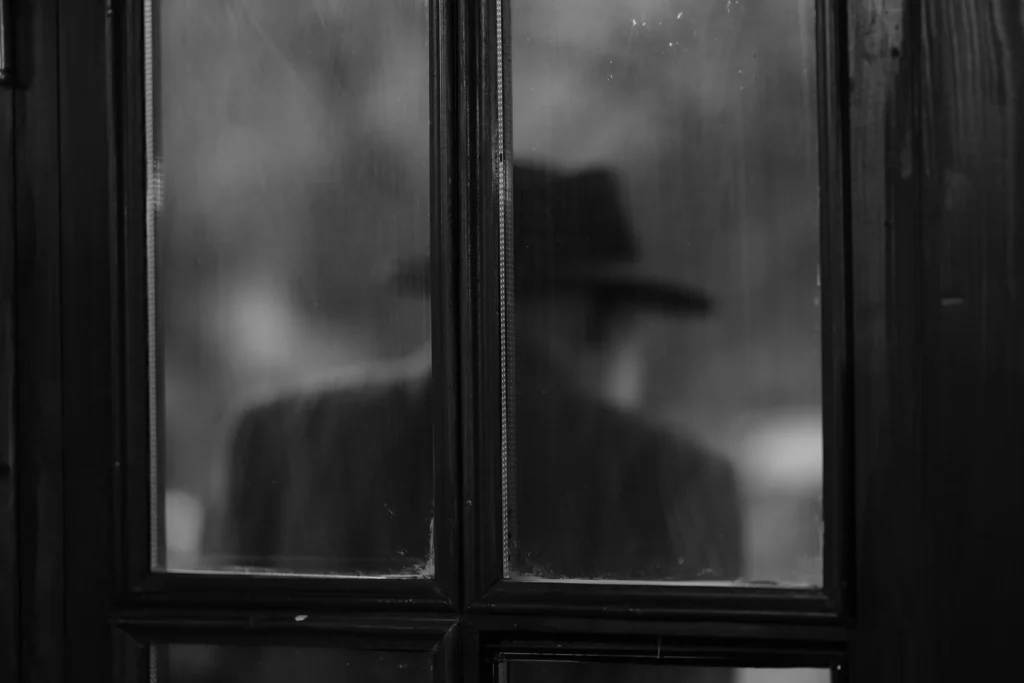 Why do Businesses and Individuals use Covert Surveillance?